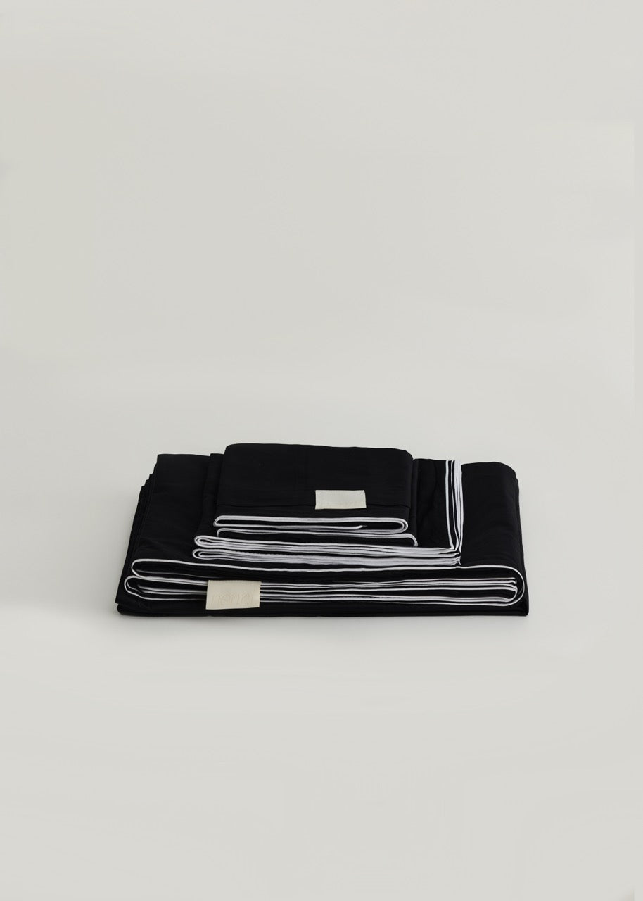 Siyah - Luxe Biyeli Pamuk Saten Yorgan Kılıfı